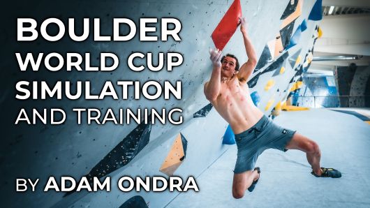 Simulace závodu světového poháru v boulderingu podle Adam Ondry