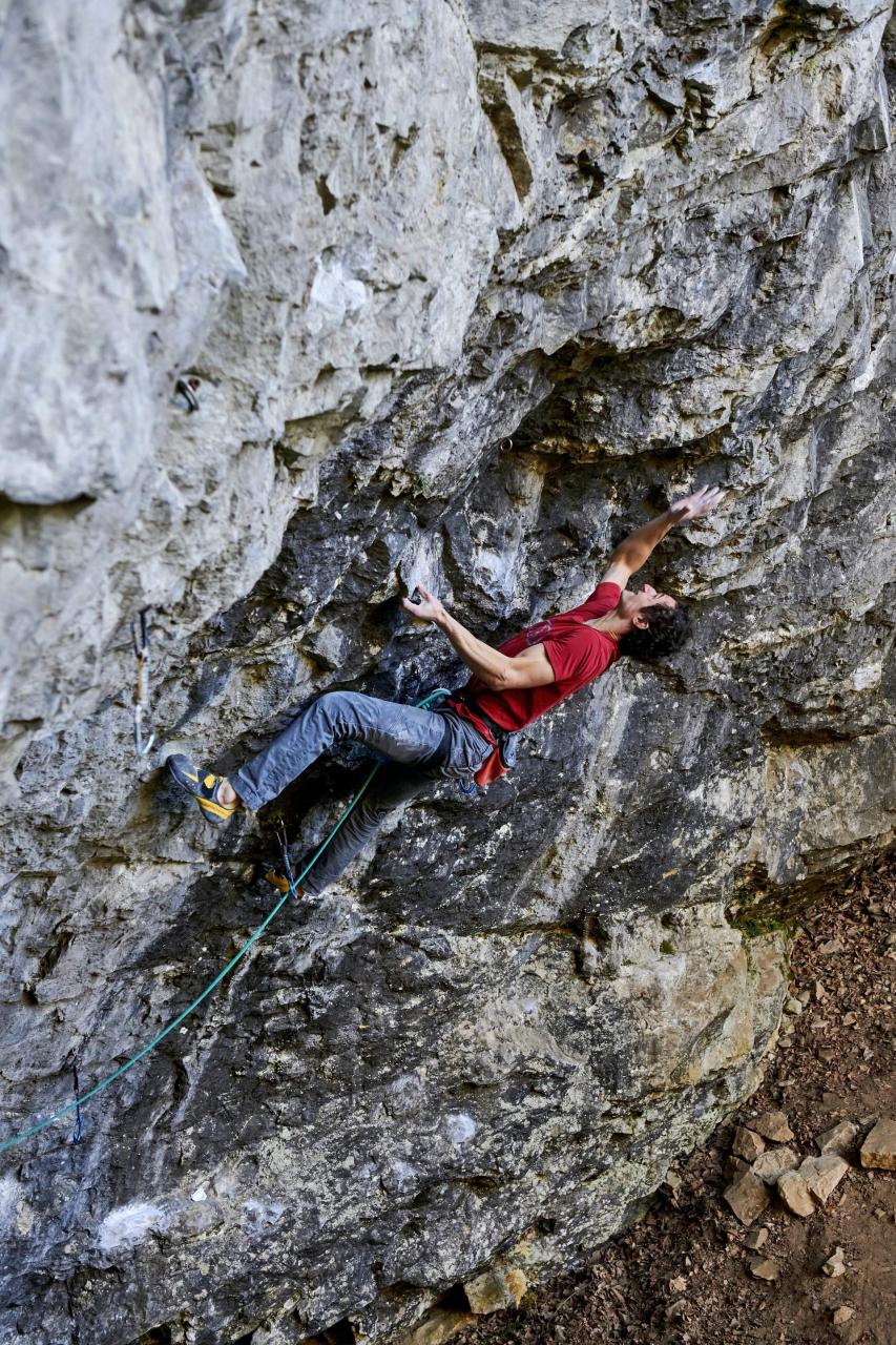 Adam Ondra is climbing Rodeo 9a in the Czech republic